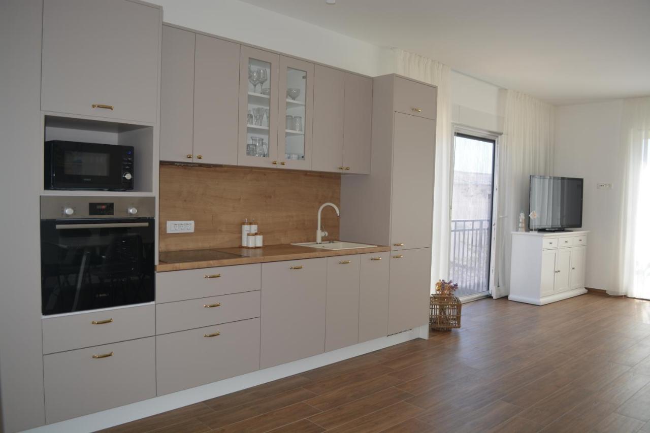 Apartments Antea Pag Town Kültér fotó